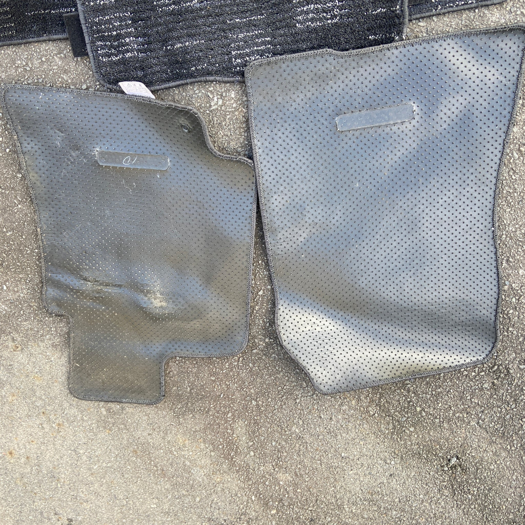 Toyota Altezza SXE10 Floor Mats MMI Auto Parts
