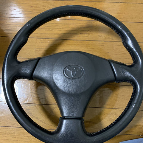 JZX100 S2 OEM Steering Wheel
