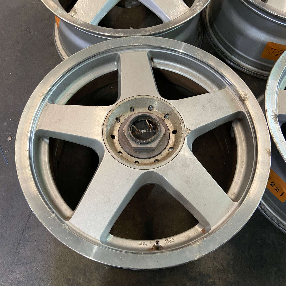 Impul Rims Impul Hoshino RS 16